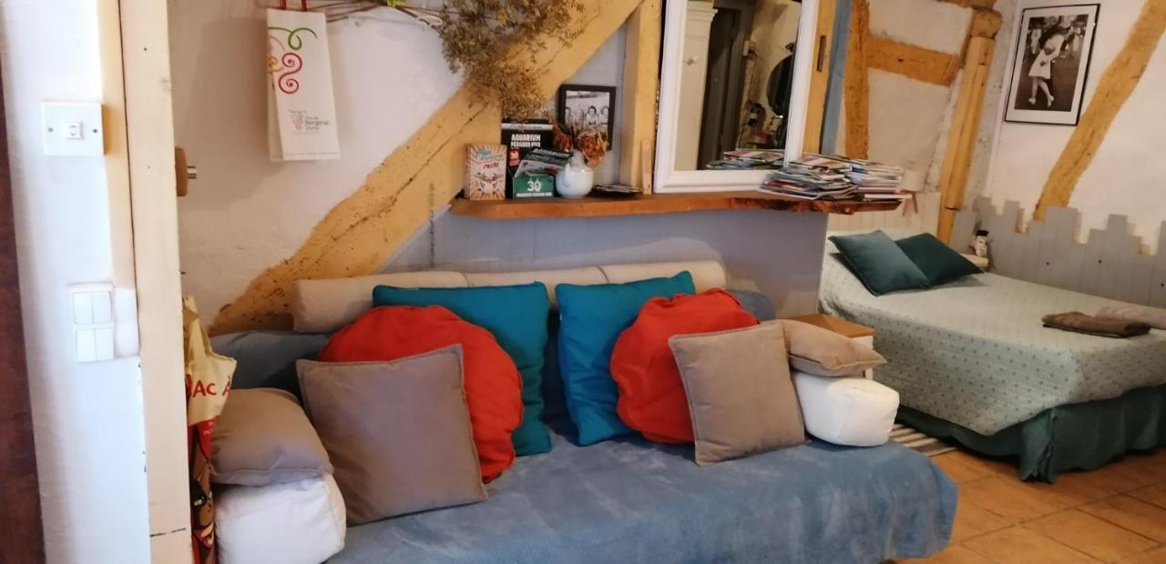 베르주라크 Le Relais De La Myrpe 아파트 외부 사진